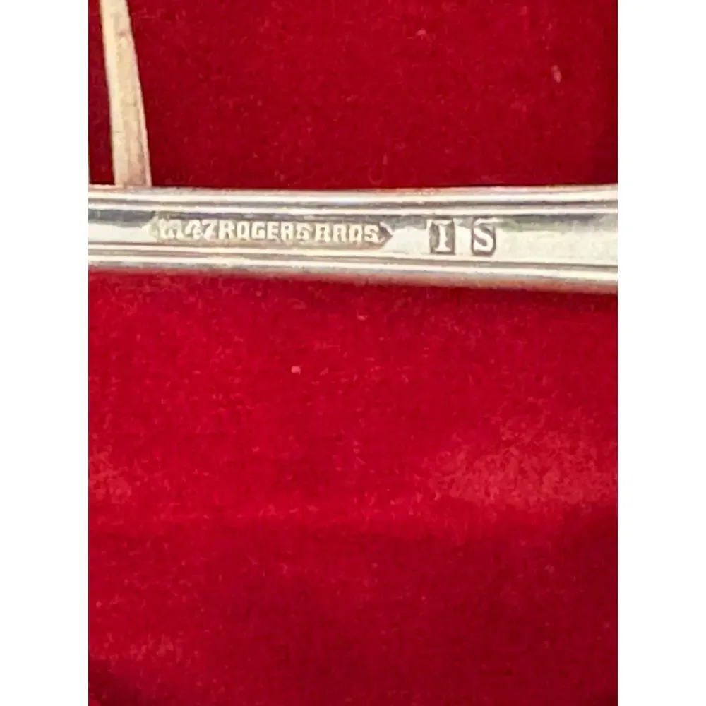 1847 Rogers‎ Bros Marquis Original Roggers Silverplate Silverware Set with Box